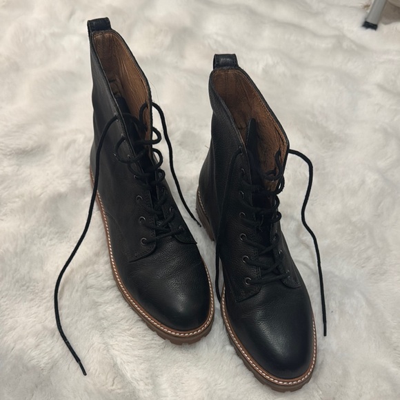 Madewell The Clair Lace-Up Boot in Leather - Picture 5 of 7